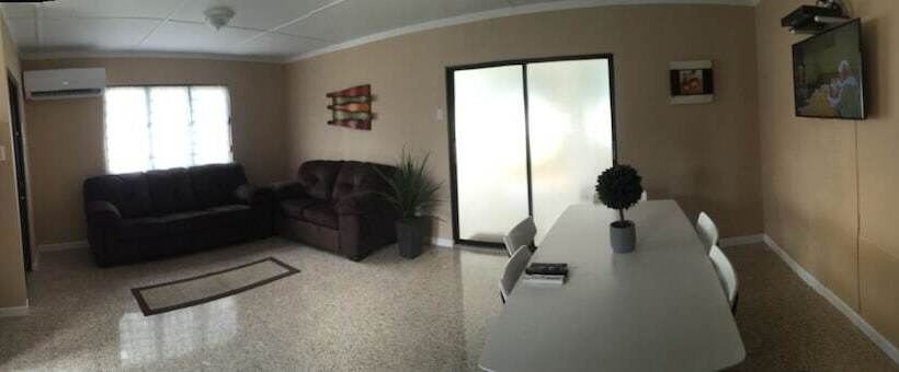 ویلای 3 خوابه, Arecibo Inn