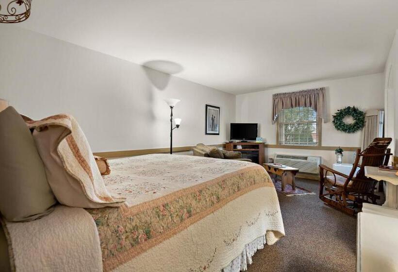 سوییت, Country Living Inn