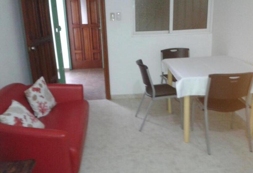 آپارتمان 1 خوابه با تراس, Aparthotel Genova