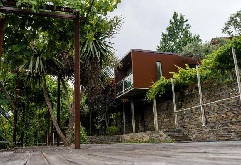 سوییت جونیور با بالکن, Vila Marim Country Houses
