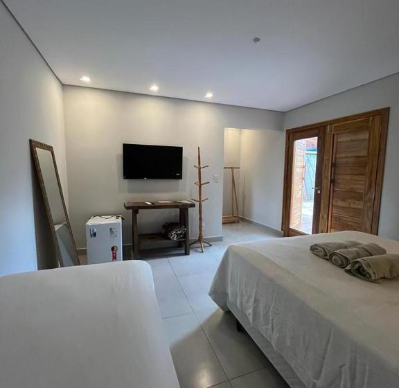 اتاق سوپریور سه تخته, Pousada Vila Margarida