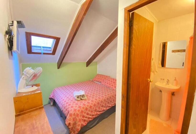 اتاق استاندارد, Pucontours Hostal   Hostel