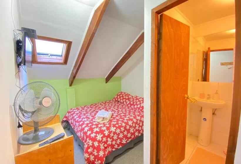 اتاق استاندارد, Pucontours Hostal   Hostel