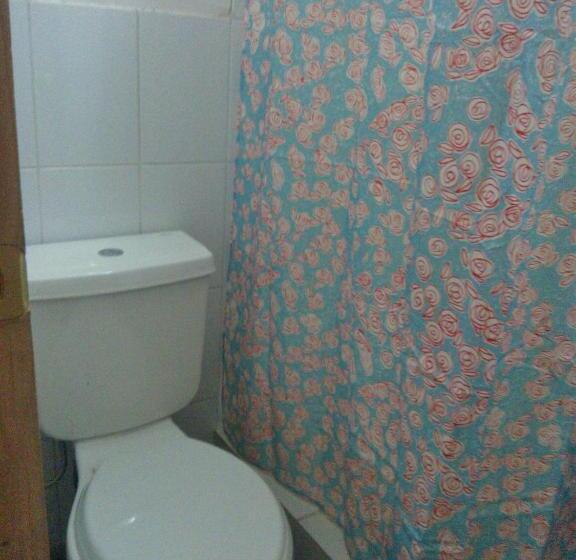اتاق استاندارد چهار تخته, Pucontours Hostal   Hostel