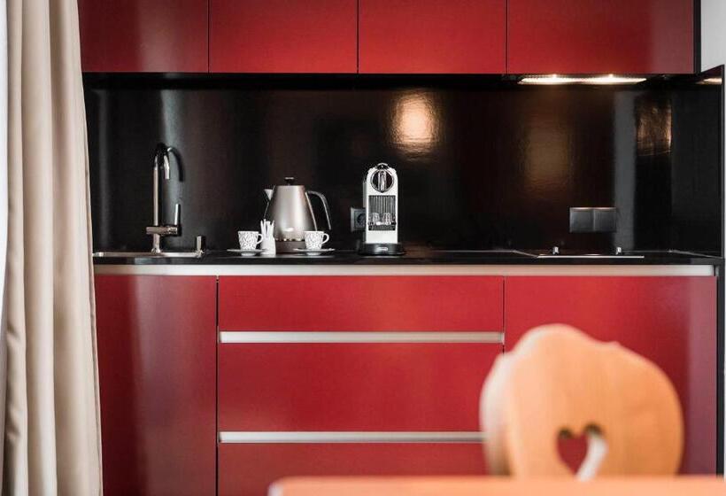سوییت جونیور, Sonus Alpis   Adults Only