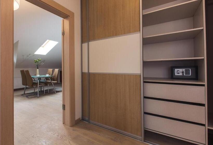 , Katrin Apartments
