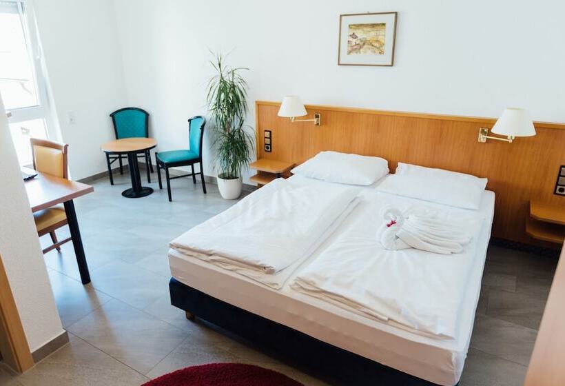 اتاق استاندارد, Heilbronner Pension Am Schonen Theater