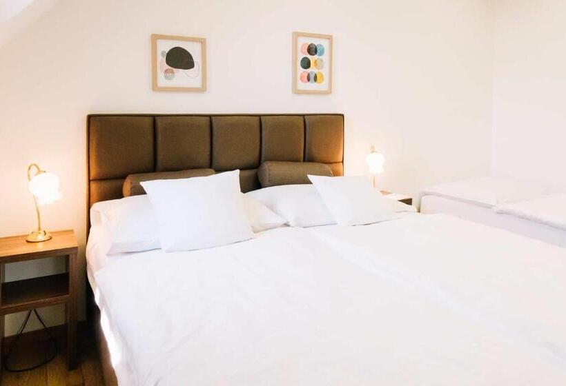 آپارتمان 1 خوابه با چشم‌انداز باغ, Apartman Diófa
