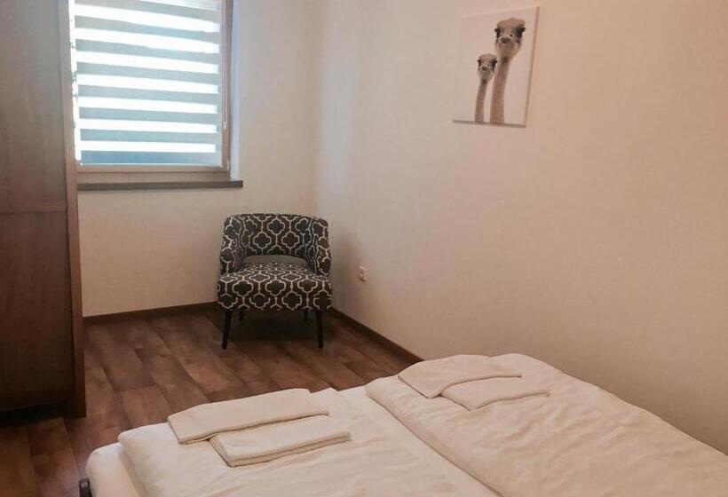 آپارتمان 2 خوابه, Apartman Diófa