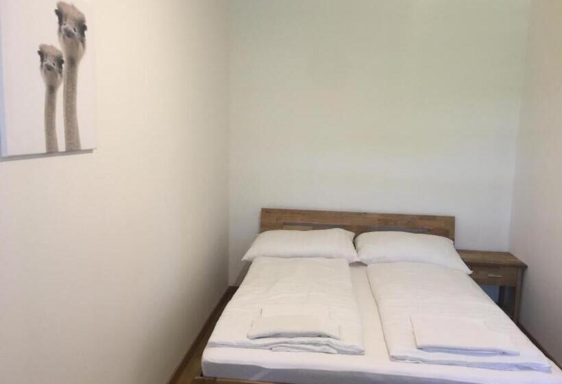 آپارتمان 2 خوابه, Apartman Diófa