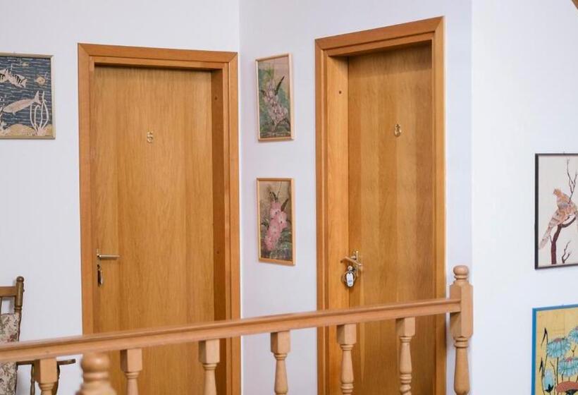 اتاق استاندارد, Apartman Diófa
