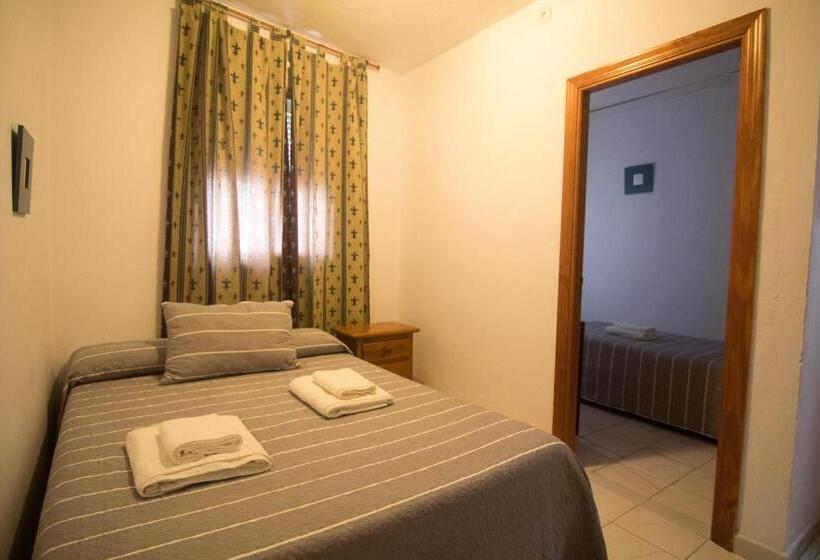 اتاق خانوادگی, Ochomin Hostel