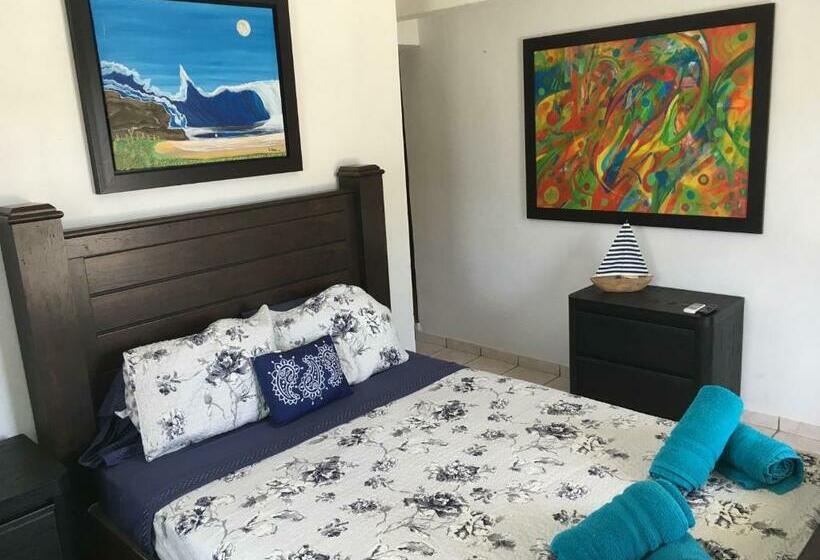 اتاق خانوادگی, Coastal Express Inn & Suites #1 At 681 Ocean Drive