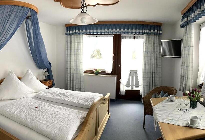 اتاق استاندارد با چشم‌انداز کوهستان, Gästehaus Pointner