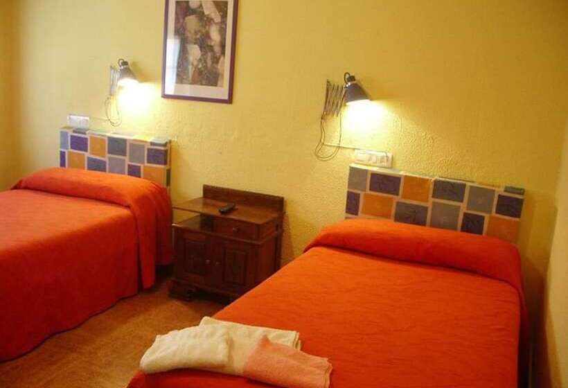 اتاق استاندارد, Hospedaje Senda Del Huerna
