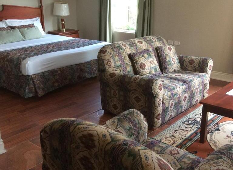 استودیوی لوکس, Guest House Villa Mishkan