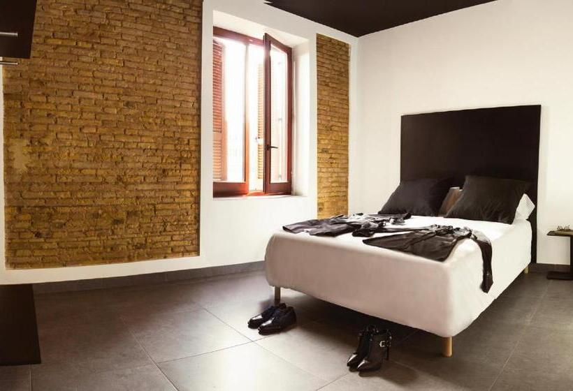 1 Bedroom Penthouse Apartment, Soho Valencia