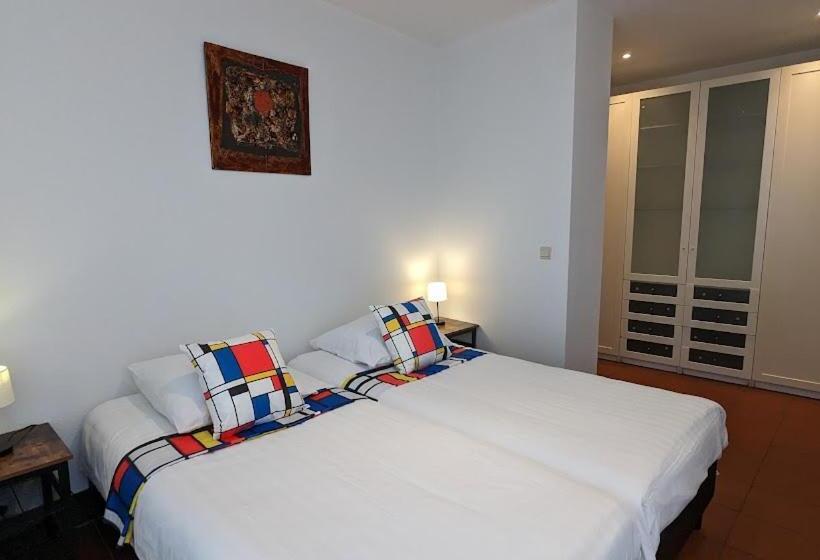 آپارتمان 2 خوابه, The Amsterdam Hotel Apartment In The Center