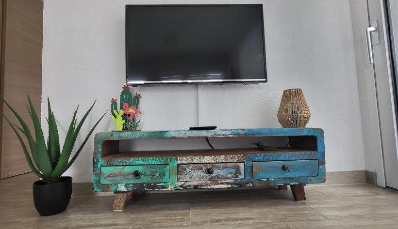 آپارتمان 1 خوابه با چشم‌انداز باغ, Guesthouse Petit Pré