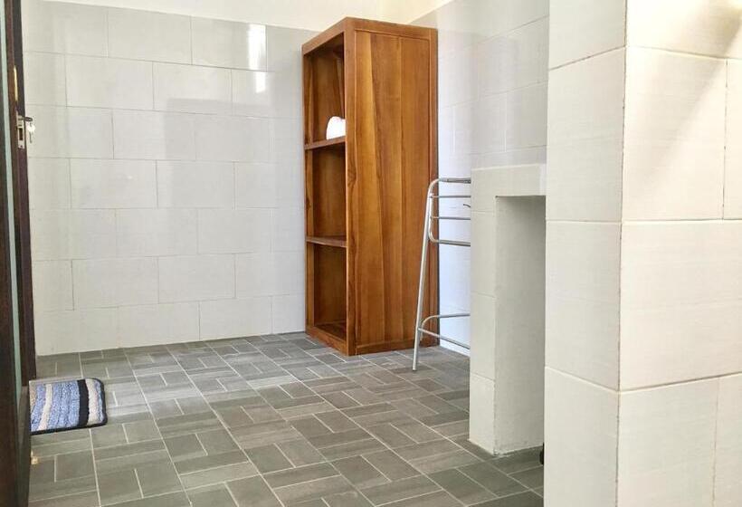 اتاق لوکس, Gangga Guest House