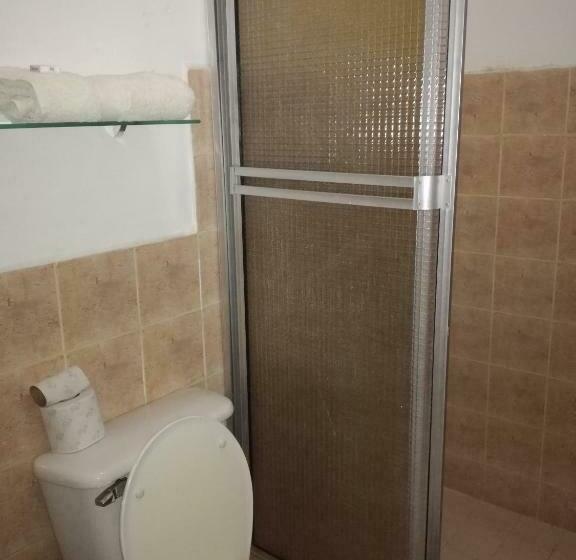 اتاق استاندارد, Hostal Compostela Inn