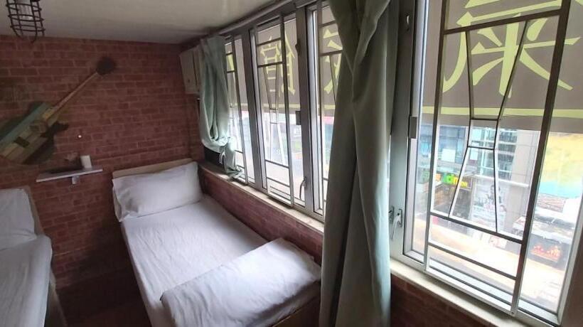 اتاق استاندارد, Cozy Inn Jordan Station