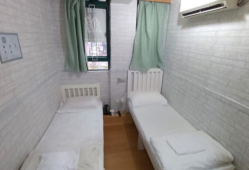 اتاق استاندارد, Cozy Inn Jordan Station