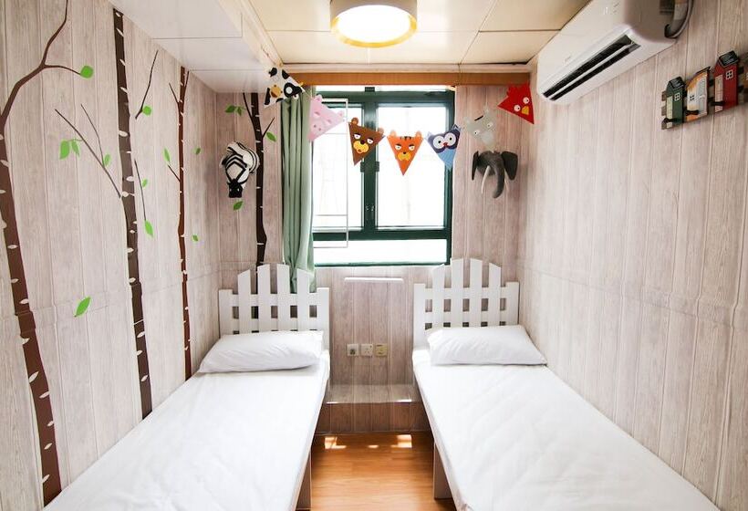 اتاق استاندارد, Cozy Inn Jordan Station