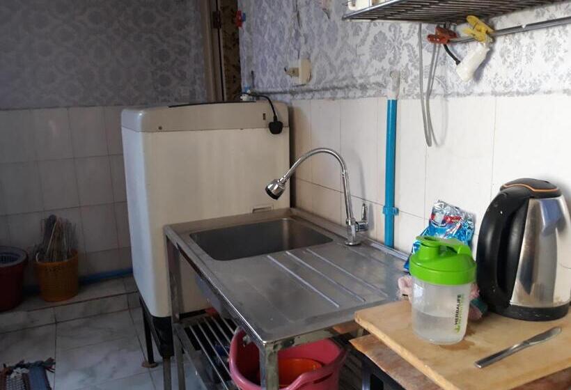 اتاق استاندارد با سرویس بهداشتی مشترک, Vanny's Peaceful Guesthouse