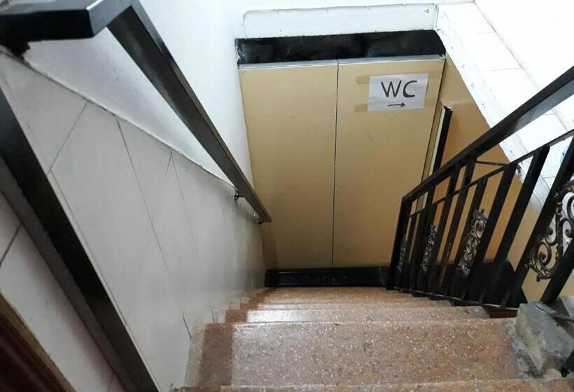 اتاق استاندارد با سرویس بهداشتی مشترک, Vanny's Peaceful Guesthouse