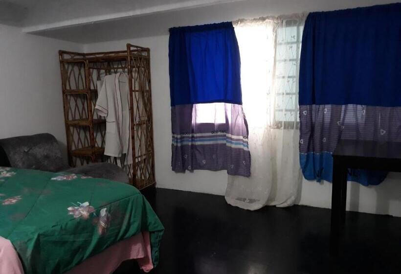 اتاق اکونومی, Vanny's Peaceful Guesthouse