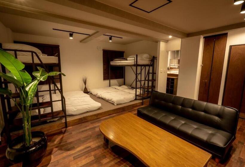 اتاق سوپریور خانوادگی, Lifehouse Ippo