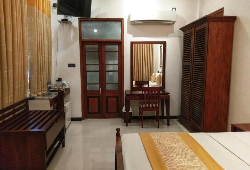 اتاق استاندارد با تراس, Selavi Resort Bentota