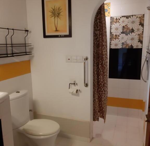 بنگله خانوادگی, Selavi Resort Bentota