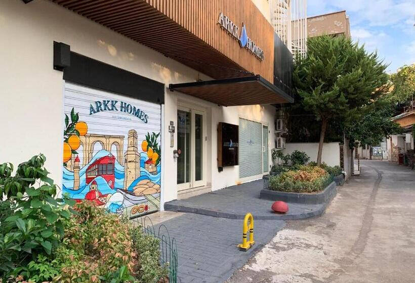 آپارتمان 1 خوابه با چشم‌انداز دریا, Arkk Homes