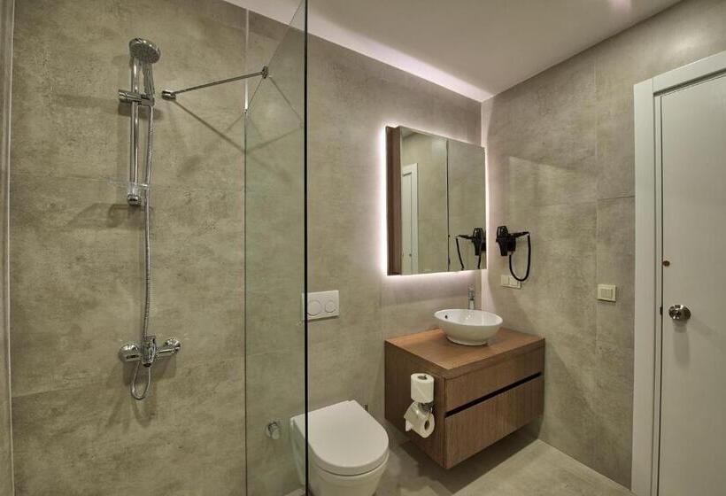 آپارتمان 1 خوابه با چشم‌انداز دریا, Arkk Homes
