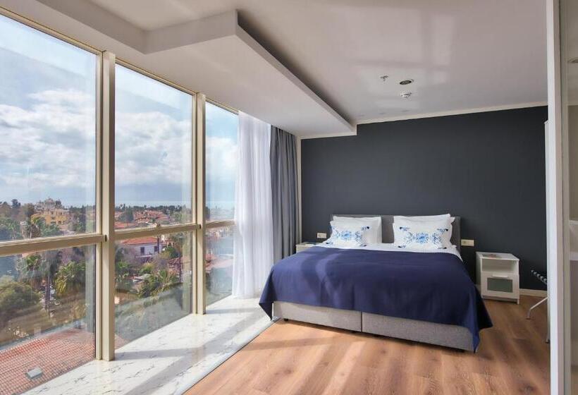 آپارتمان 1 خوابه با چشم‌انداز دریا, Arkk Homes