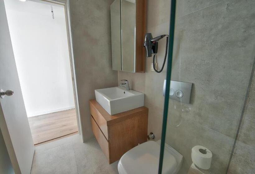 آپارتمان 1 خوابه با چشم‌انداز باغ, Arkk Homes