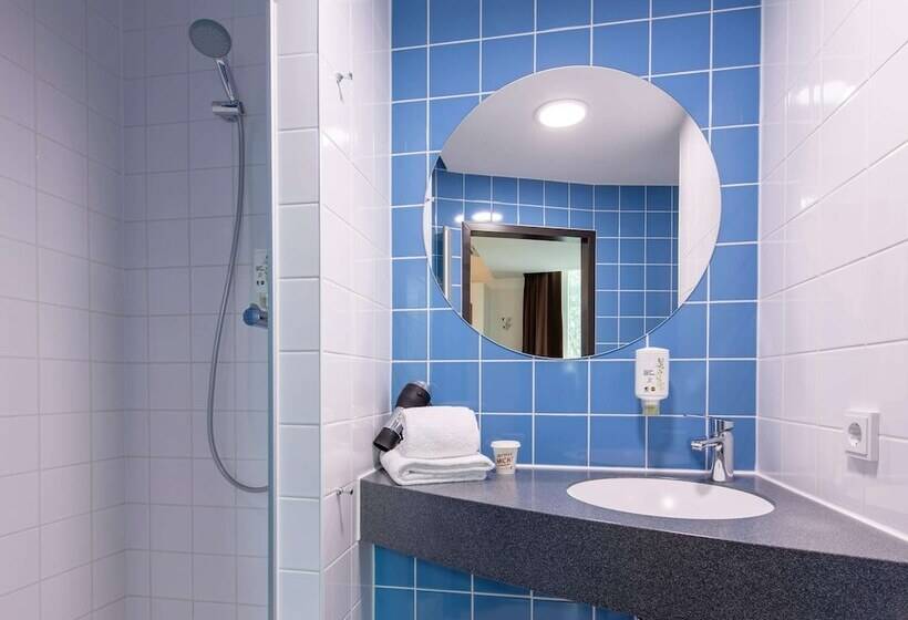 اتاق استاندارد, B&b Hotel Landshut