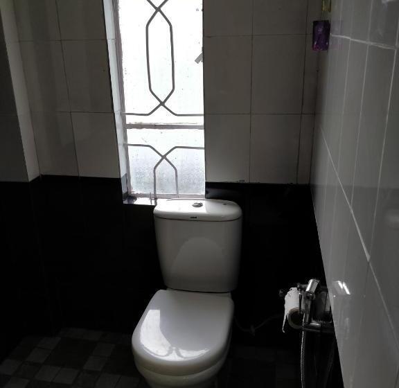 اتاق لوکس, Sweet Rooms Near Police Bazar
