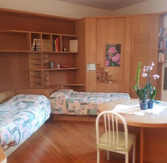 اتاق لوکس, B&b Due Abeti
