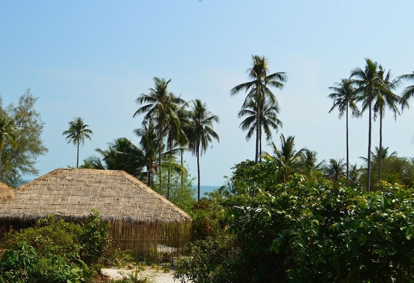 چادر با خدمات رفاهی لوکس, Tamu Koh Rong