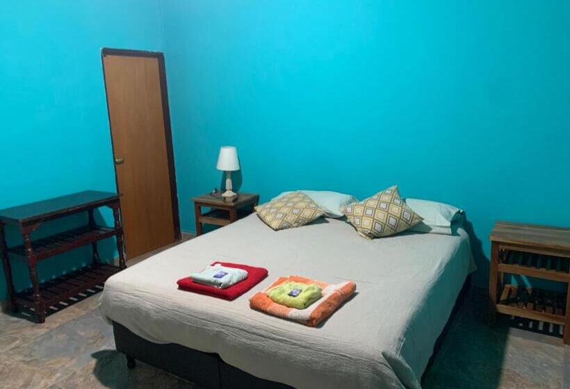 اتاق استاندارد, Hostal Casa De Piedra