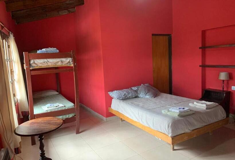 اتاق خانوادگی, Hostal Casa De Piedra