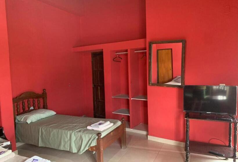 اتاق خانوادگی, Hostal Casa De Piedra