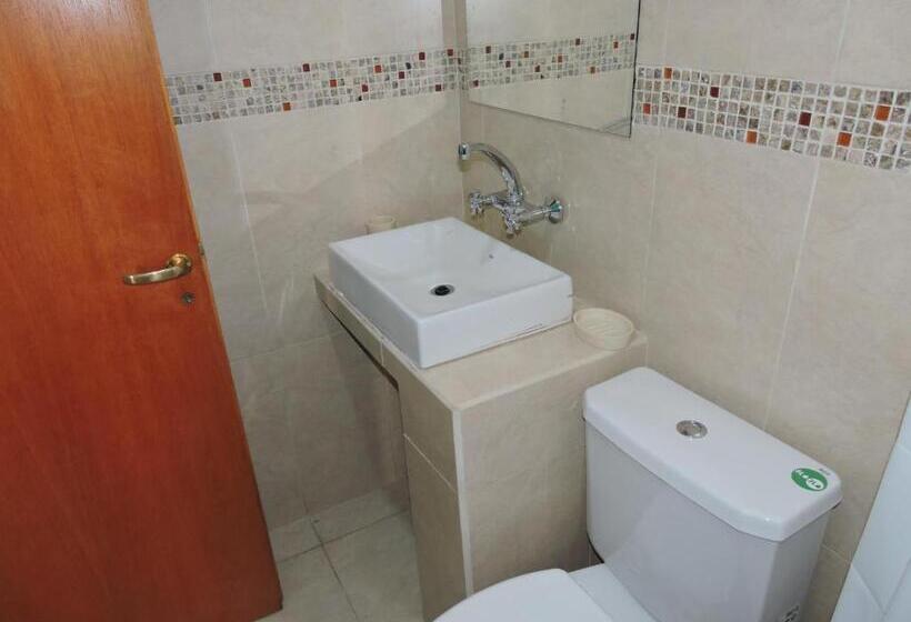 اتاق استاندارد سه نفره, Hostal Casa De Piedra