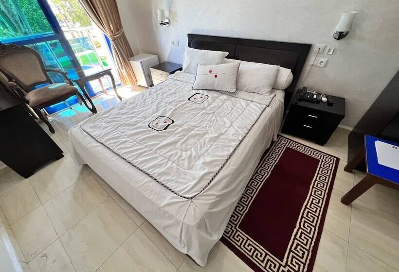 اتاق استاندارد یک نفره, Annakhil