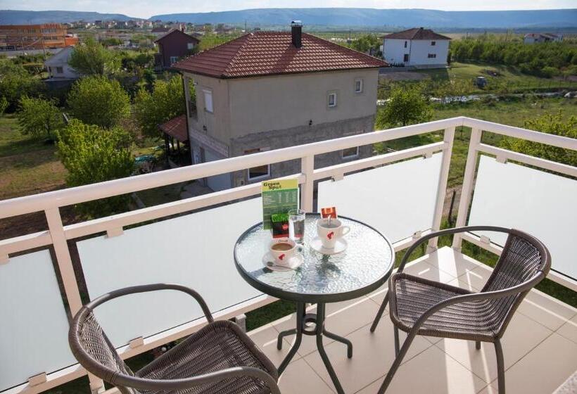 اتاق استاندارد با تراس, Relax Guest House Blagaj
