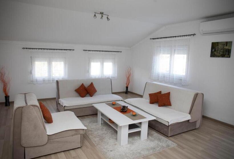 آپارتمان 1 خوابه با بالکن, Relax Guest House Blagaj