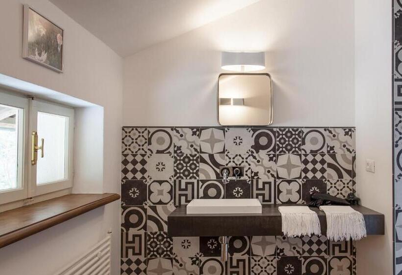 اتاق لوکس, America Nei Boschi B&b